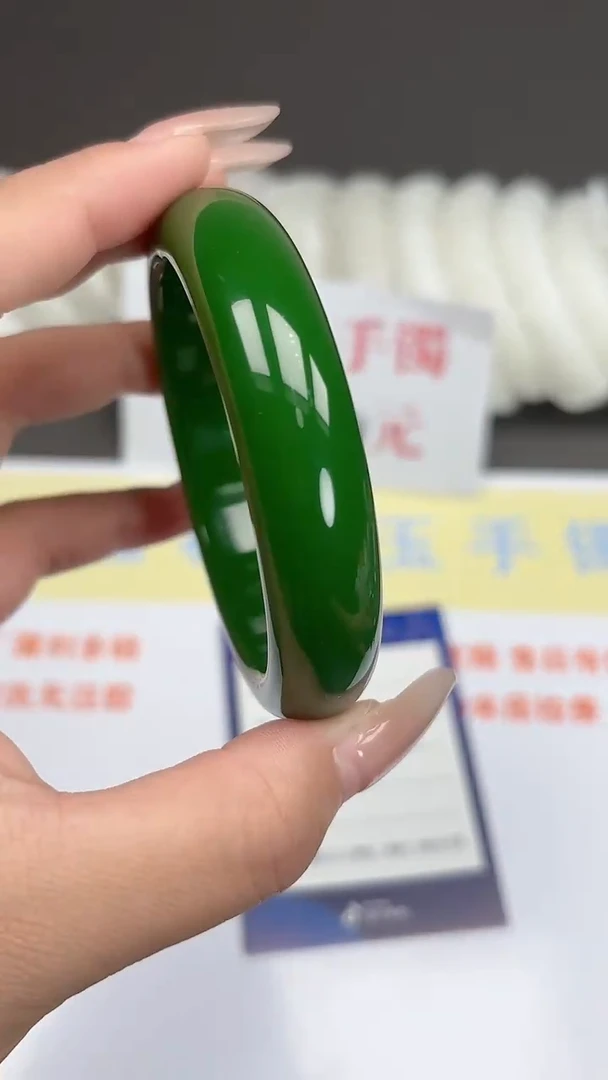 未镶嵌手镯和田玉96-1-55