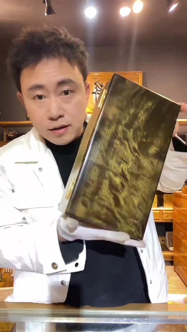 其他楠木（金丝楠）147箱子