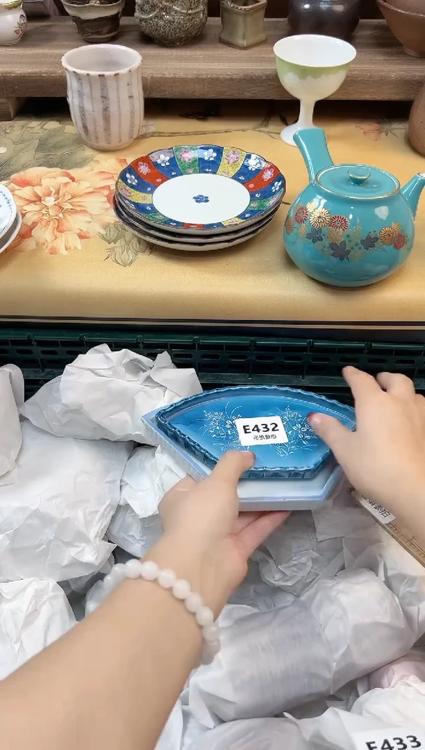 瓷片乐**u             432