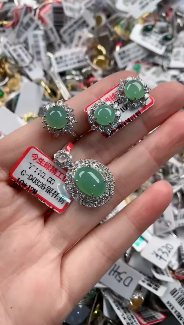 银S925镶嵌戒指翡翠888---1