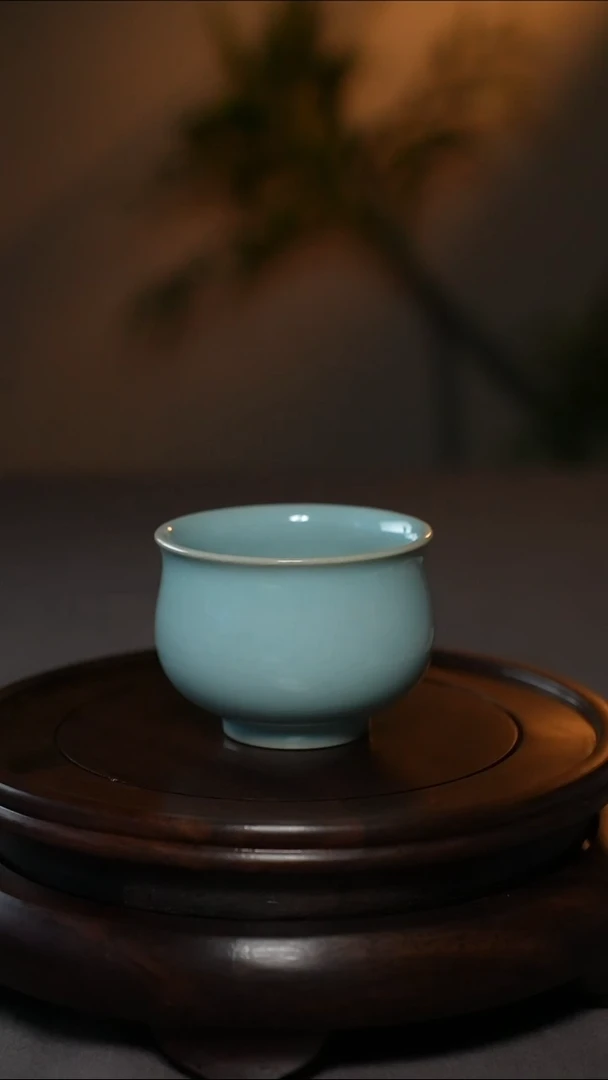 仿古汝官釉原产地玉兰杯