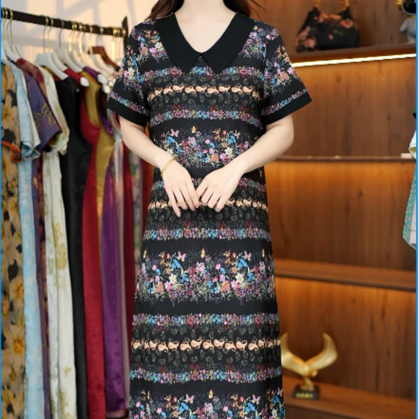 新款黑色蝶恋花翻领短袖连衣裙0628