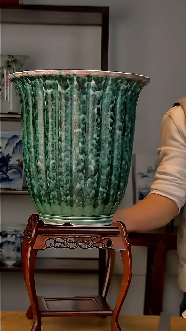 景德镇手工陶瓷花盆