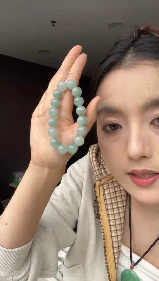 吊坠(不含链)未镶嵌翡翠天然缅甸A货翡翠