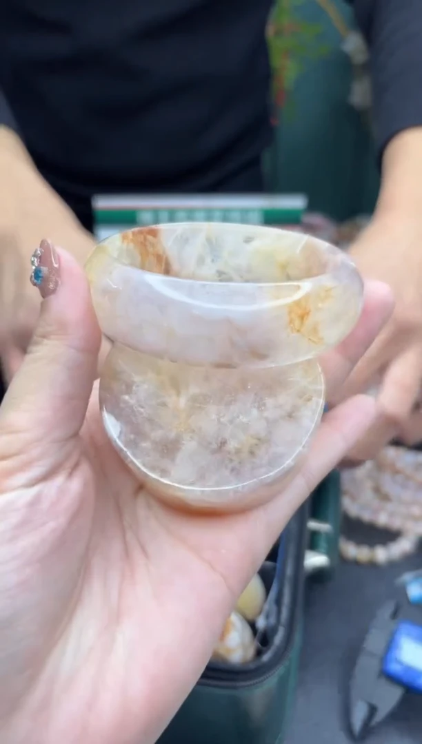 【闪购商品】石英质玉手镯未镶嵌983（60圈赠送镯心）