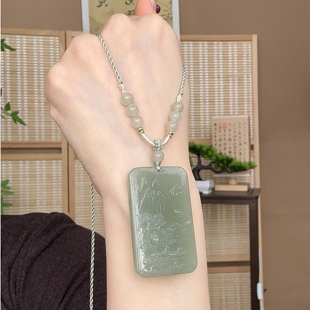 浅湖天然和田玉山水画雕刻卡45mm无事牌吊坠(赠绳子)多样性发一件