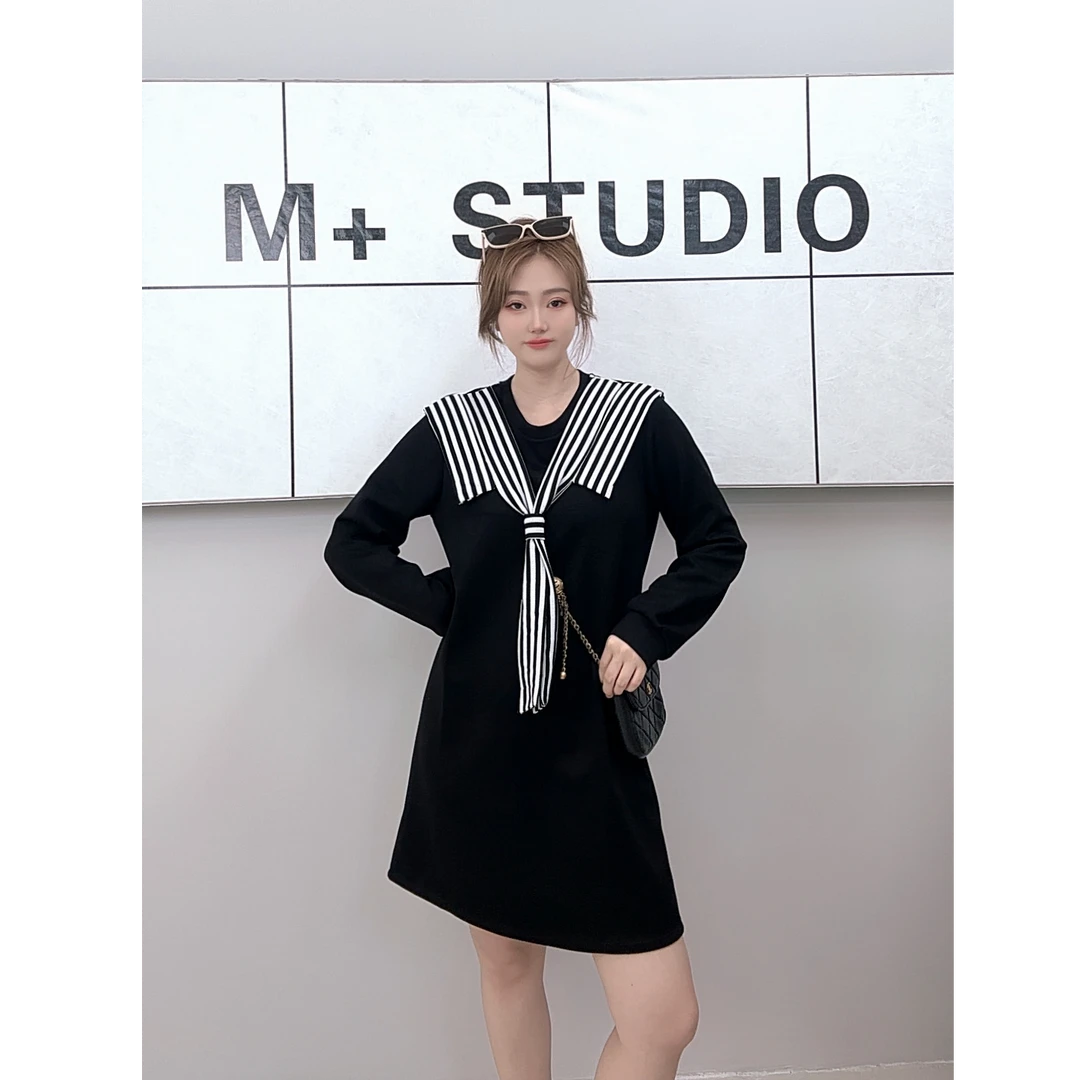 2025年秋季新款韩版显瘦休闲连衣裙中长款学院风百搭宽松时尚女裙