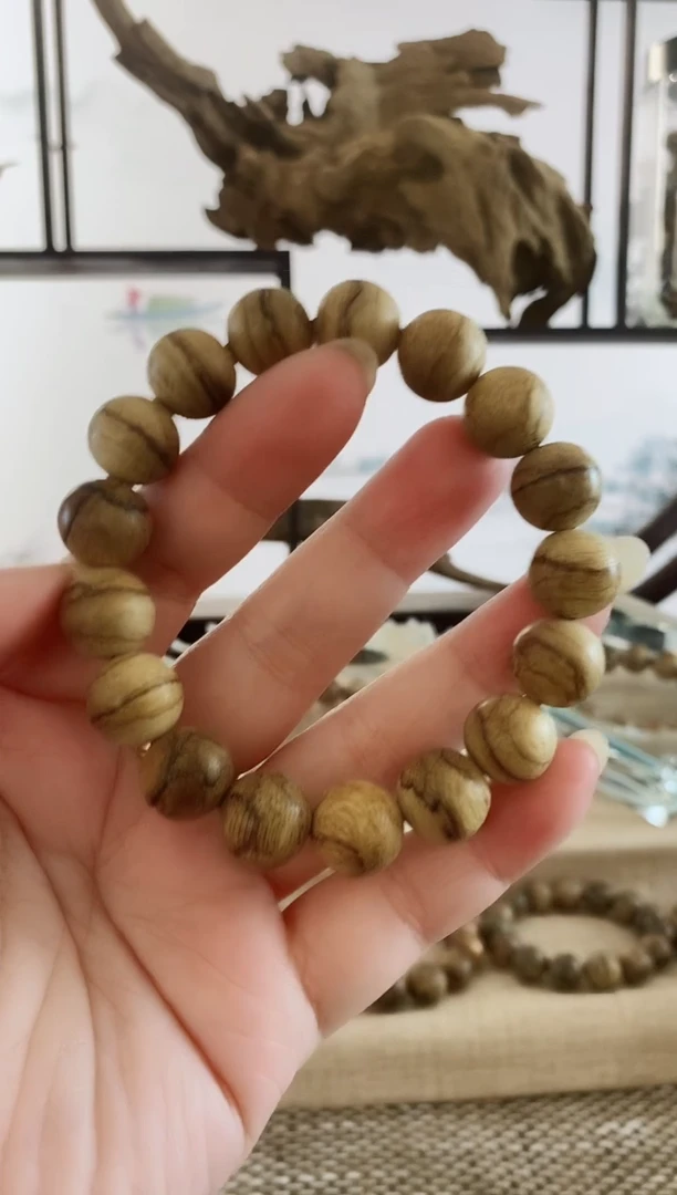 沉香手串达拉干虎斑老料13+MM单圈