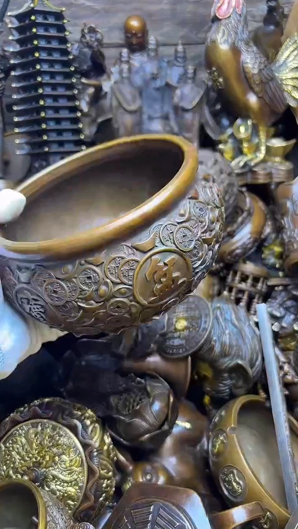 精美铜器，点击下单