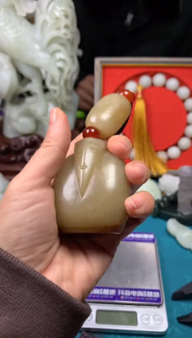 颈饰未镶嵌和田玉拍一发一