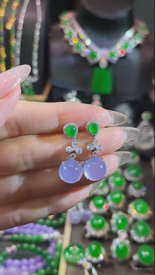 【闪购商品】翡翠耳饰18K金镶嵌耳坠