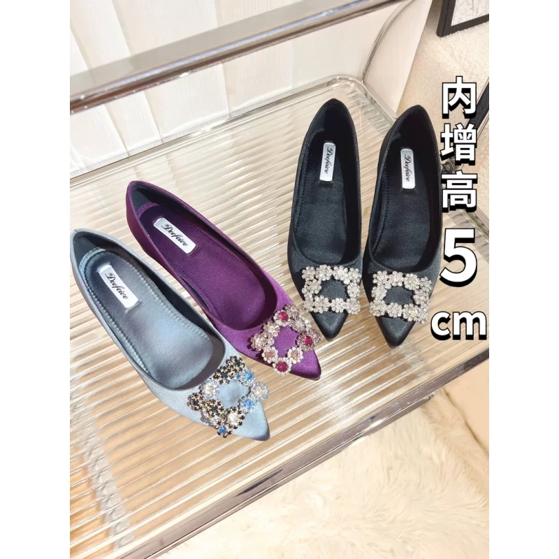 真皮单鞋内增高5CM小尖头浅口温柔通勤百搭单鞋水钻扣绸缎平底鞋