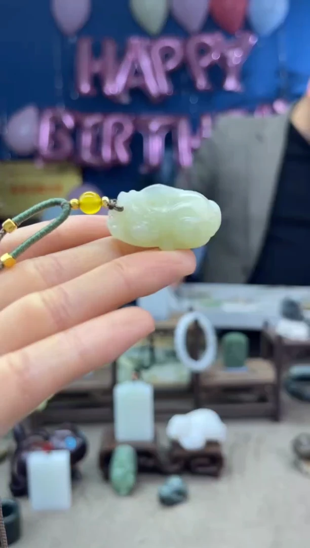 【闪购商品】和田玉颈饰未镶嵌1