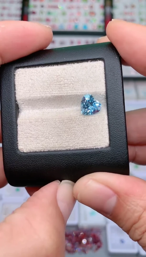 【闪购商品】海蓝宝石裸石未镶嵌1.86ct