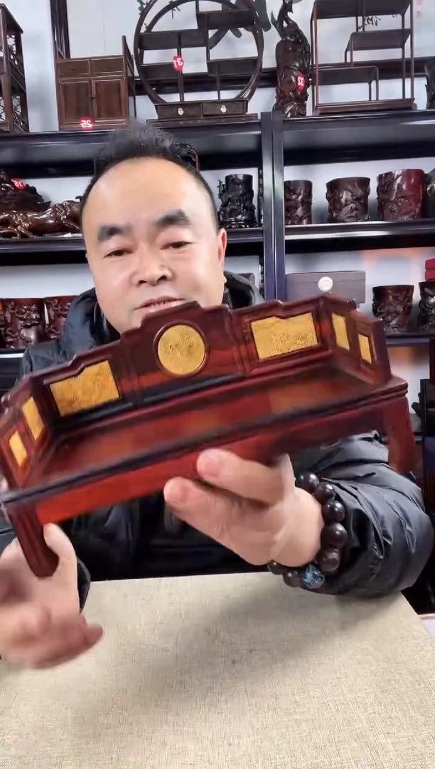 木老李红木工艺品348瑕疵