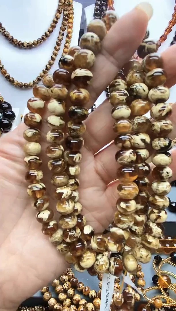 【闪购商品】琥珀颈饰未镶嵌9琥珀