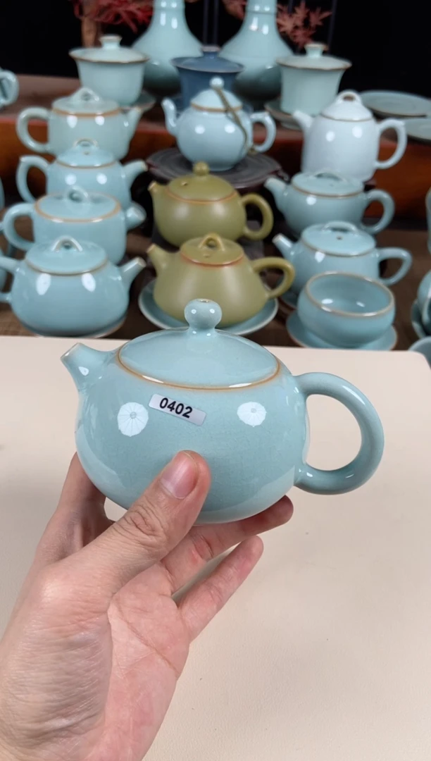 【闪购商品】其他402号微瑕赵琳西施壶支钉烧汝瓷230c