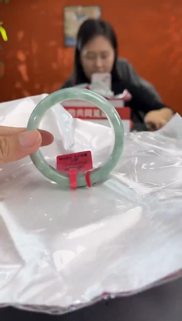 未镶嵌手镯翡翠7    56