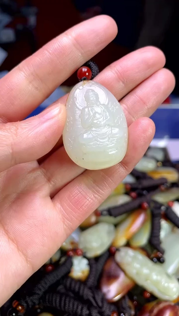 【闪购商品】和田玉颈饰未镶嵌3