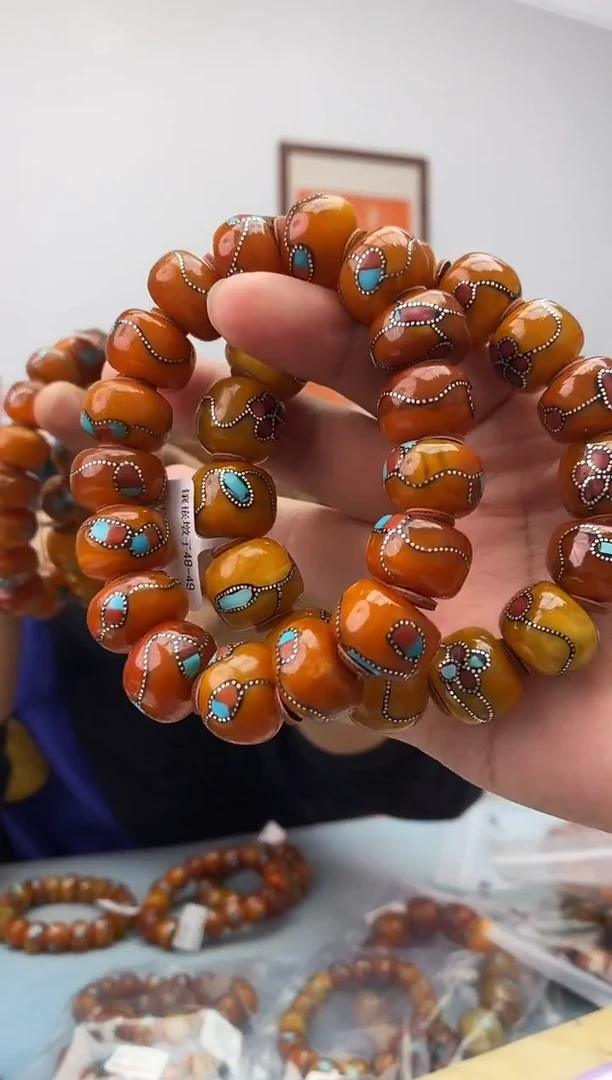 琥珀未镶嵌珠宝奇石假一罚十，多样性发一件046