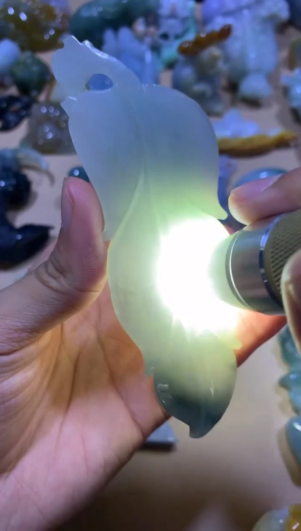 未镶嵌挂件翡翠你****干翡翠摆件