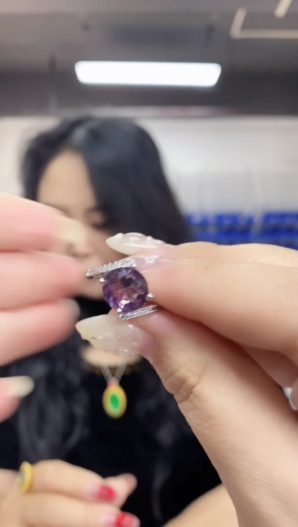 【闪购商品】水晶戒指未镶嵌多样性发其一颜色微差