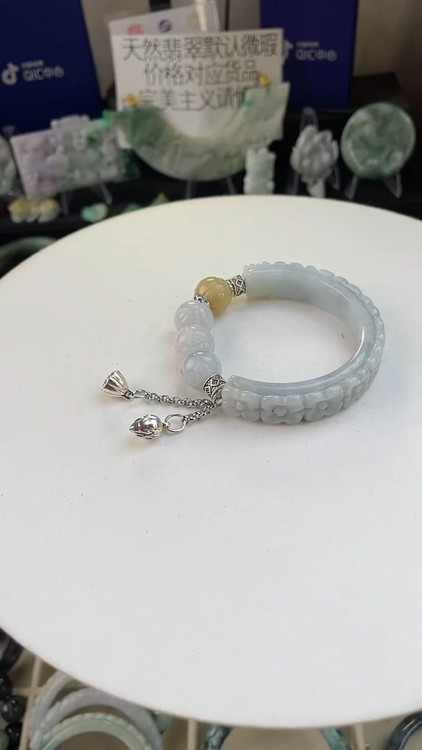 未镶嵌手链翡翠满**色手工定制默认微瑕主播介绍为准