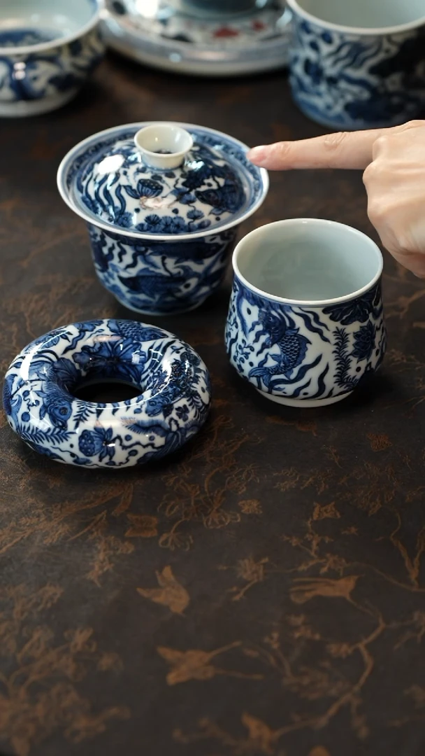冬*哥青花鱼藻纹盖碗+单杯+甜甜圈