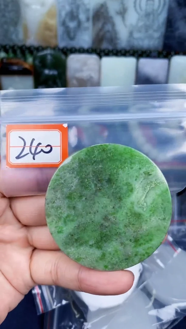 颈饰未镶嵌和田玉和田玉