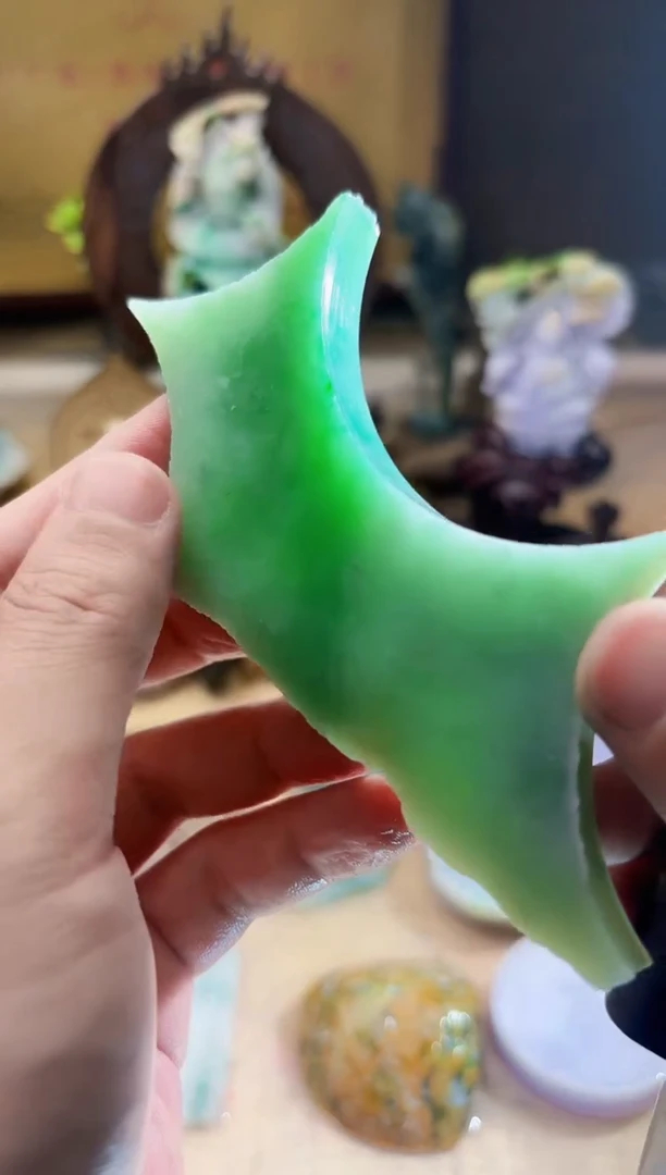 翡翠挂件未镶嵌A货张麦1453