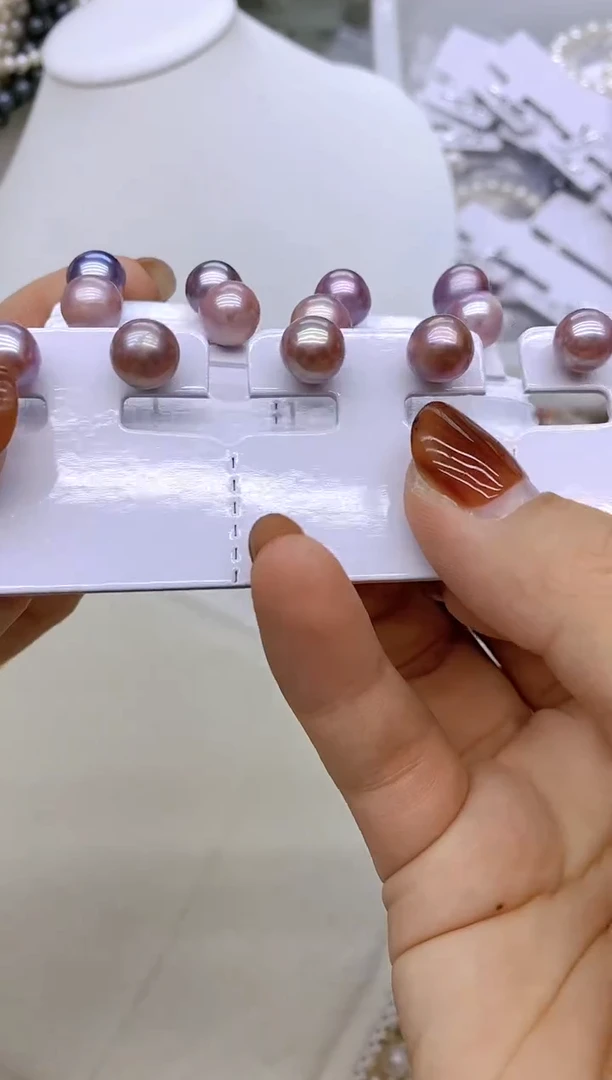 未镶嵌1淡水珍珠耳饰