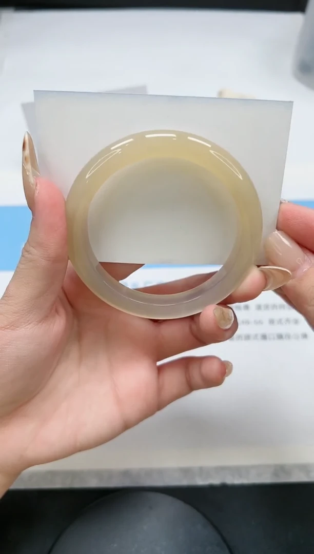 【闪购商品】玛瑙/玉髓手镯未镶嵌5/香槟58