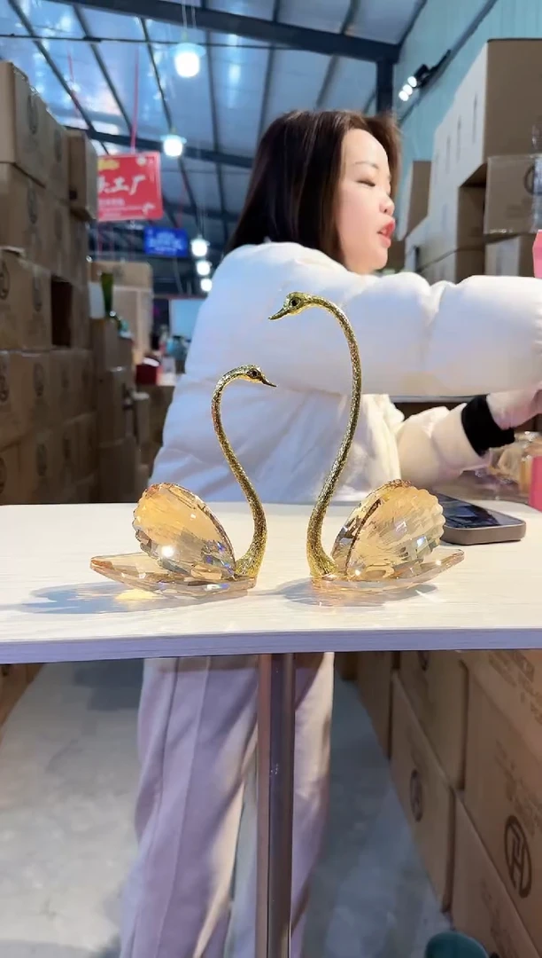 【闪购商品】玻璃于清花器V-早129