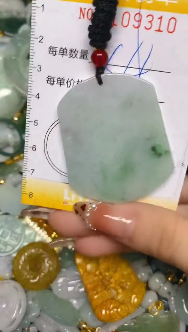 【闪购商品】翡翠颈饰未镶嵌闪购0109310