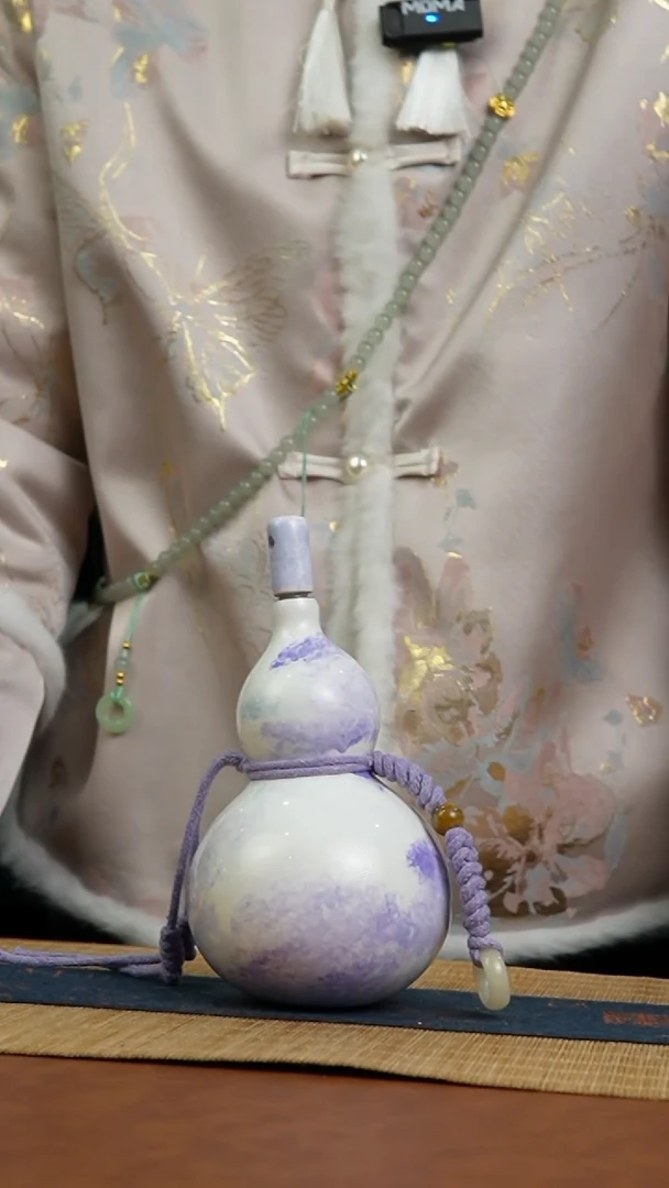 749号 天然热水酒葫芦 一物一拍（有瑕介意勿拍）