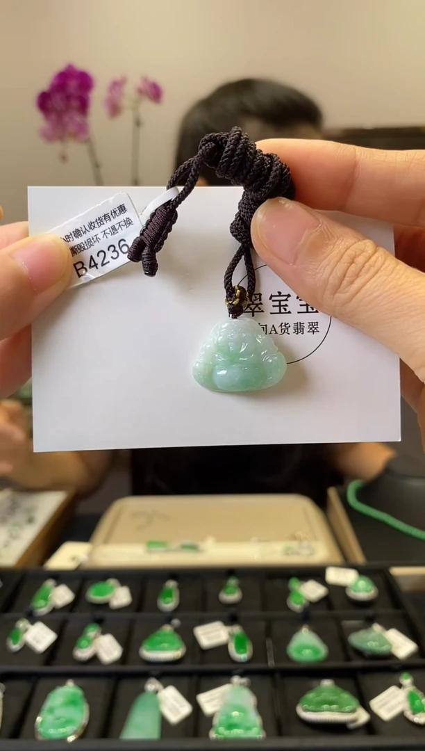 颈饰未镶嵌翡翠B4326 佛公 含运营费