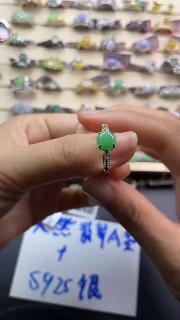 银S925镶嵌戒指翡翠翡翠 蛋面 银S925镶嵌