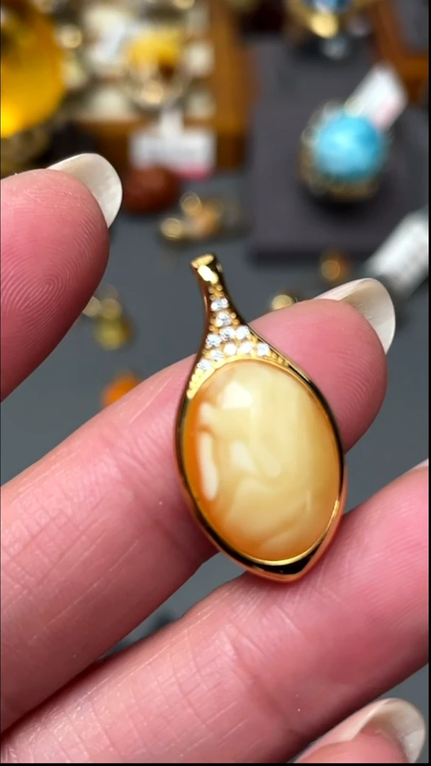 琥珀吊坠(不含链)未镶嵌福利蜜蜡吊坠