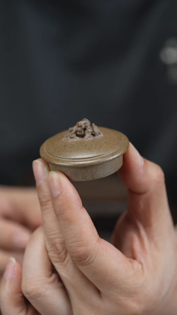 茶壶紫砂S****a柴烧研山 170cc 青段