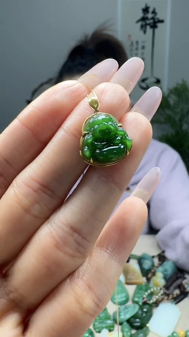 吊坠(不含链)18K金镶嵌和田玉1