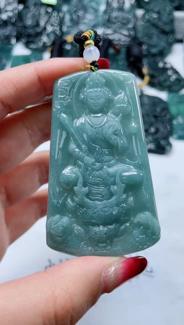 【闪购商品】翡翠颈饰未镶嵌