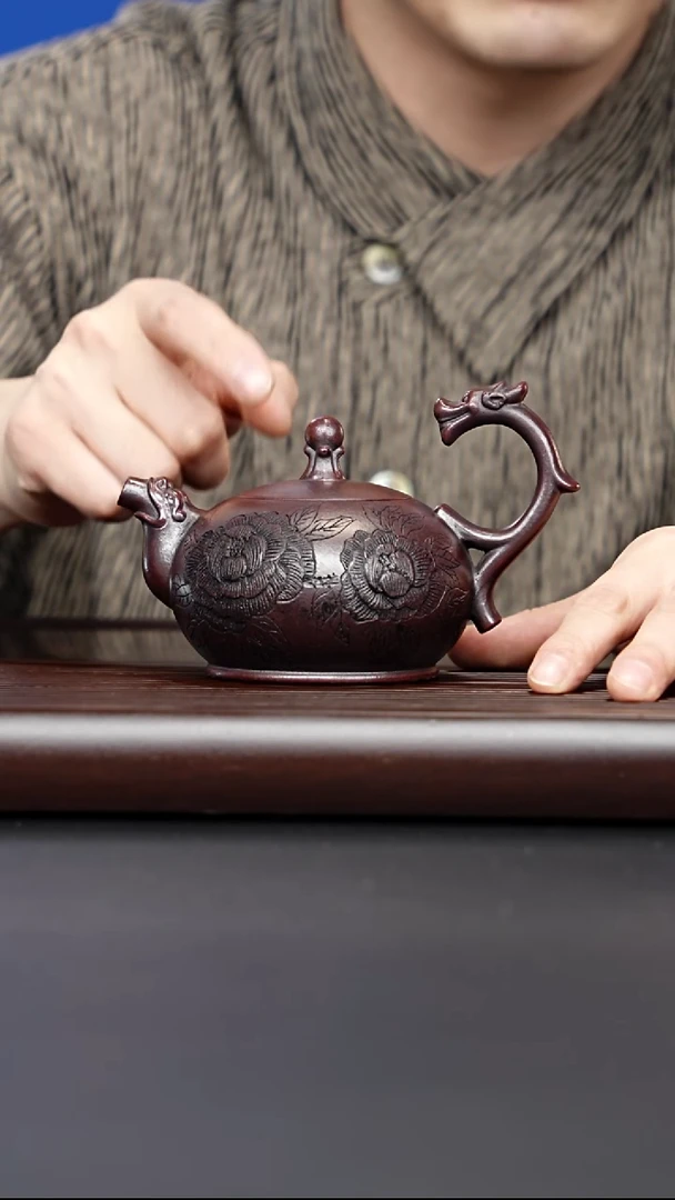 茶壶紫砂宜兴紫砂 双龙戏珠铁血红纱 王天营