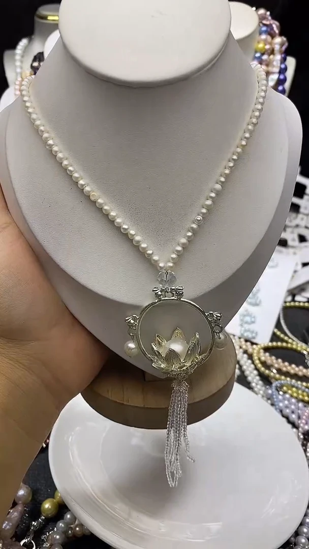 颈饰未镶嵌淡水珍珠多人