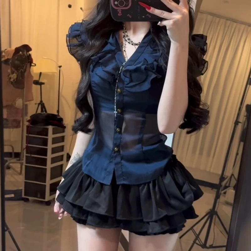 苏江鸟 2025年夏季新款法式纽扣高级设计感短袖T恤修身辣妹上衣潮