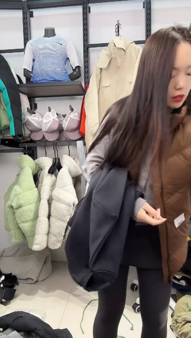 2406闪购编码 Nike/Jordan运动卫衣裤以直播间过款为准 尺码·175J