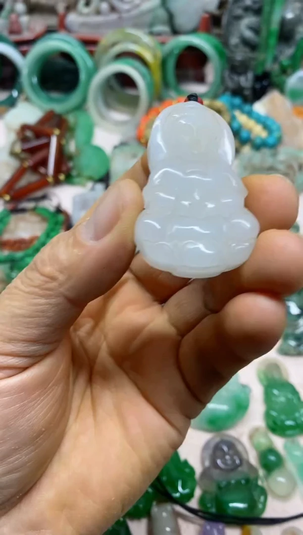 【闪购商品】37直播间的实时画面