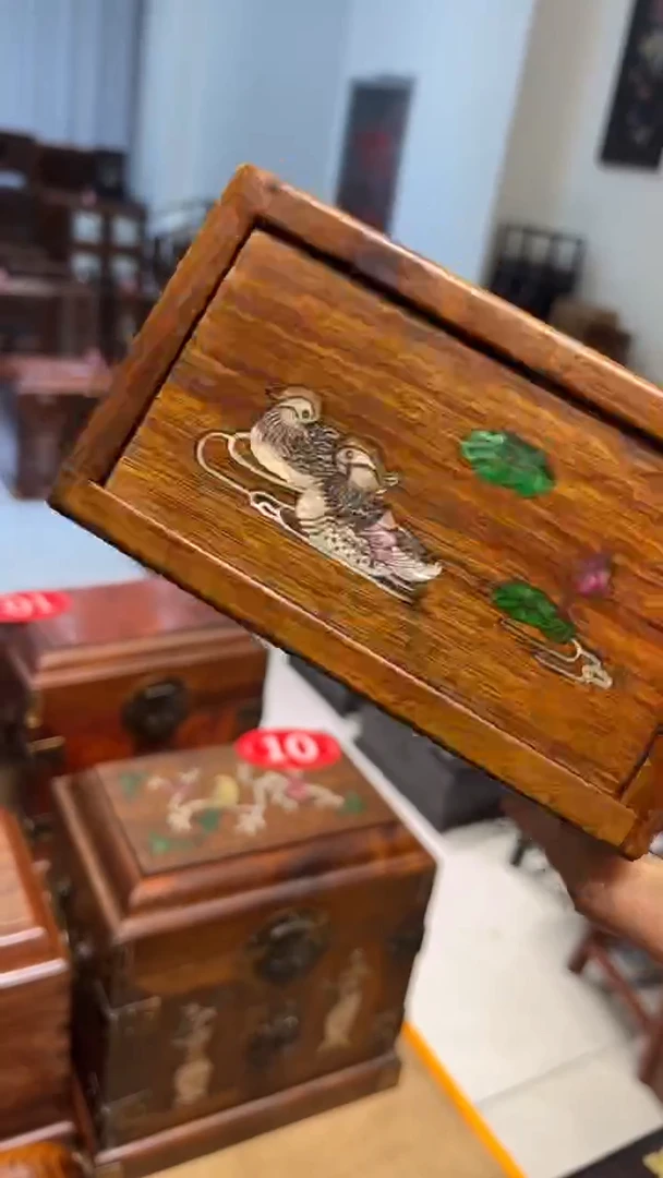 【闪购商品】贡木鸳鸯戏水螺钿小机关盒