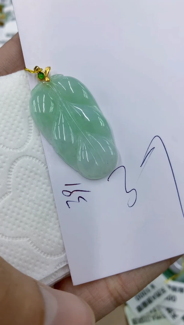 颈饰未镶嵌翡翠11111111111
