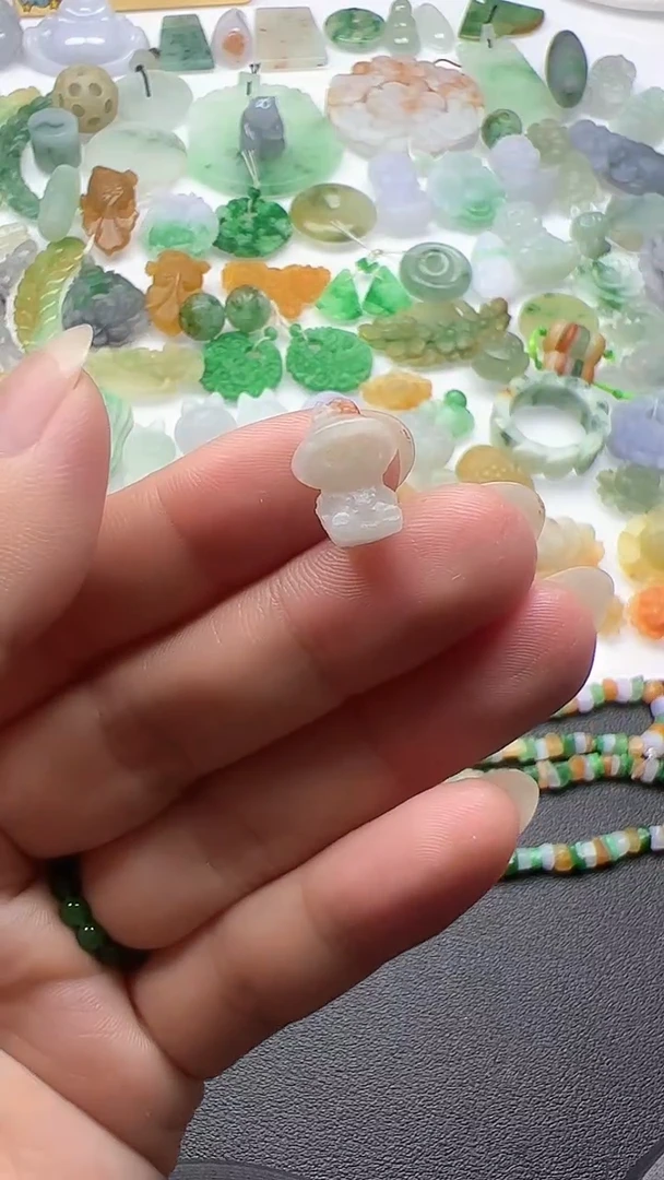 定制翡翠未镶嵌天然A货翡翠毛货不退不换
