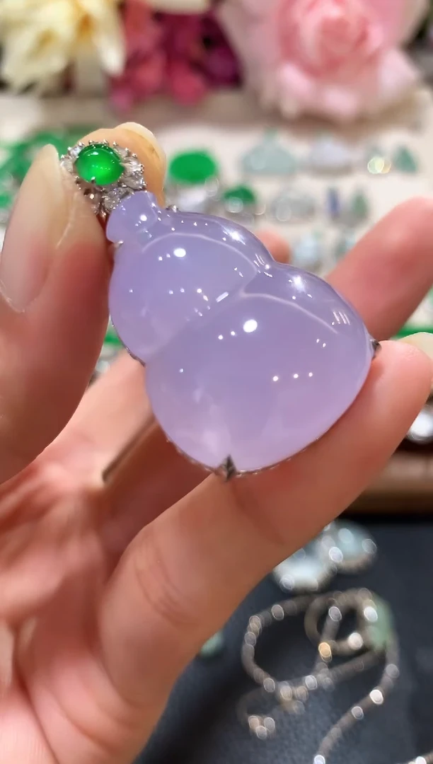 吊坠(不含链)18K金镶嵌翡翠菲m41紫色有色差
